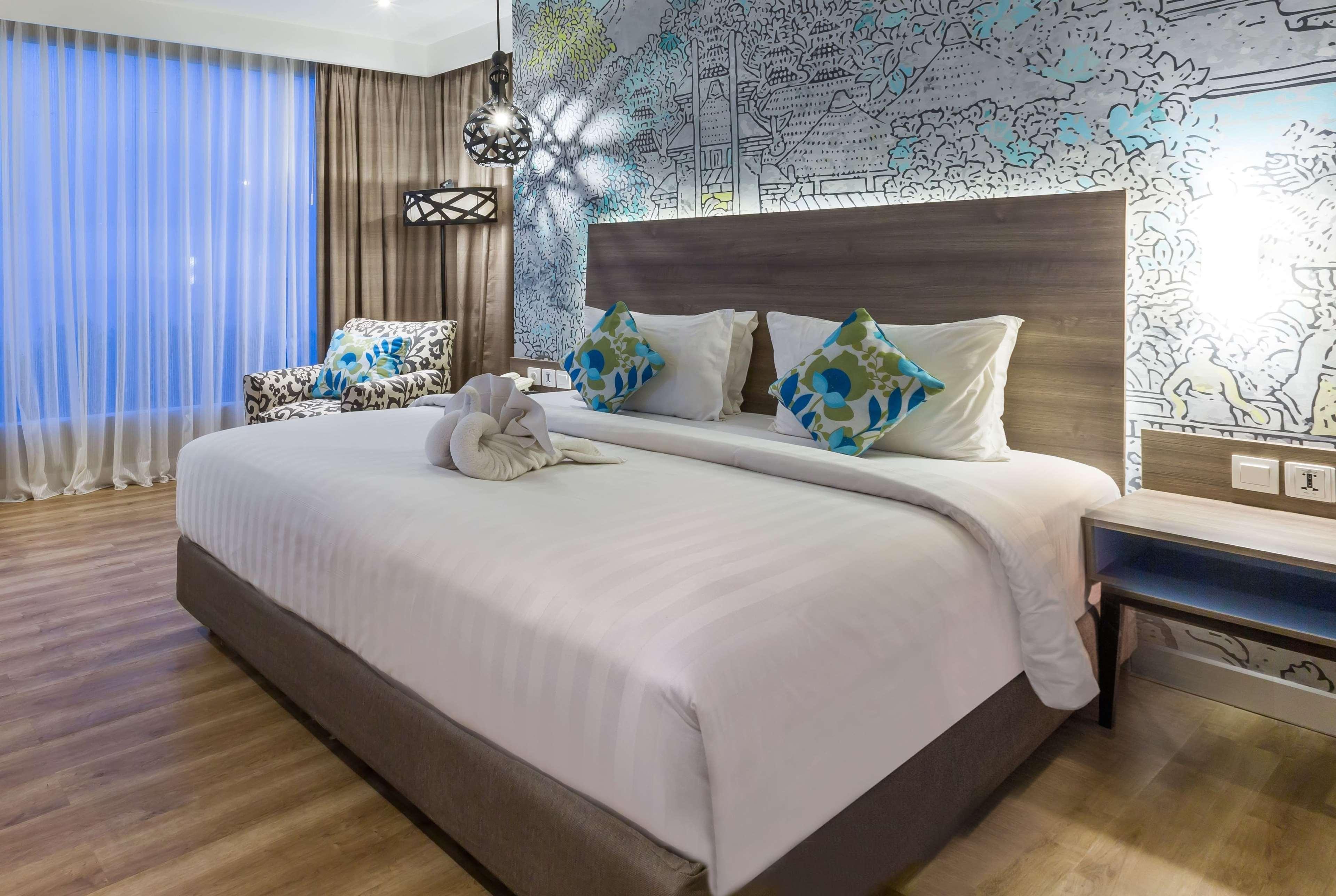 Wyndham Garden Kuta Beach Bali Exterior photo