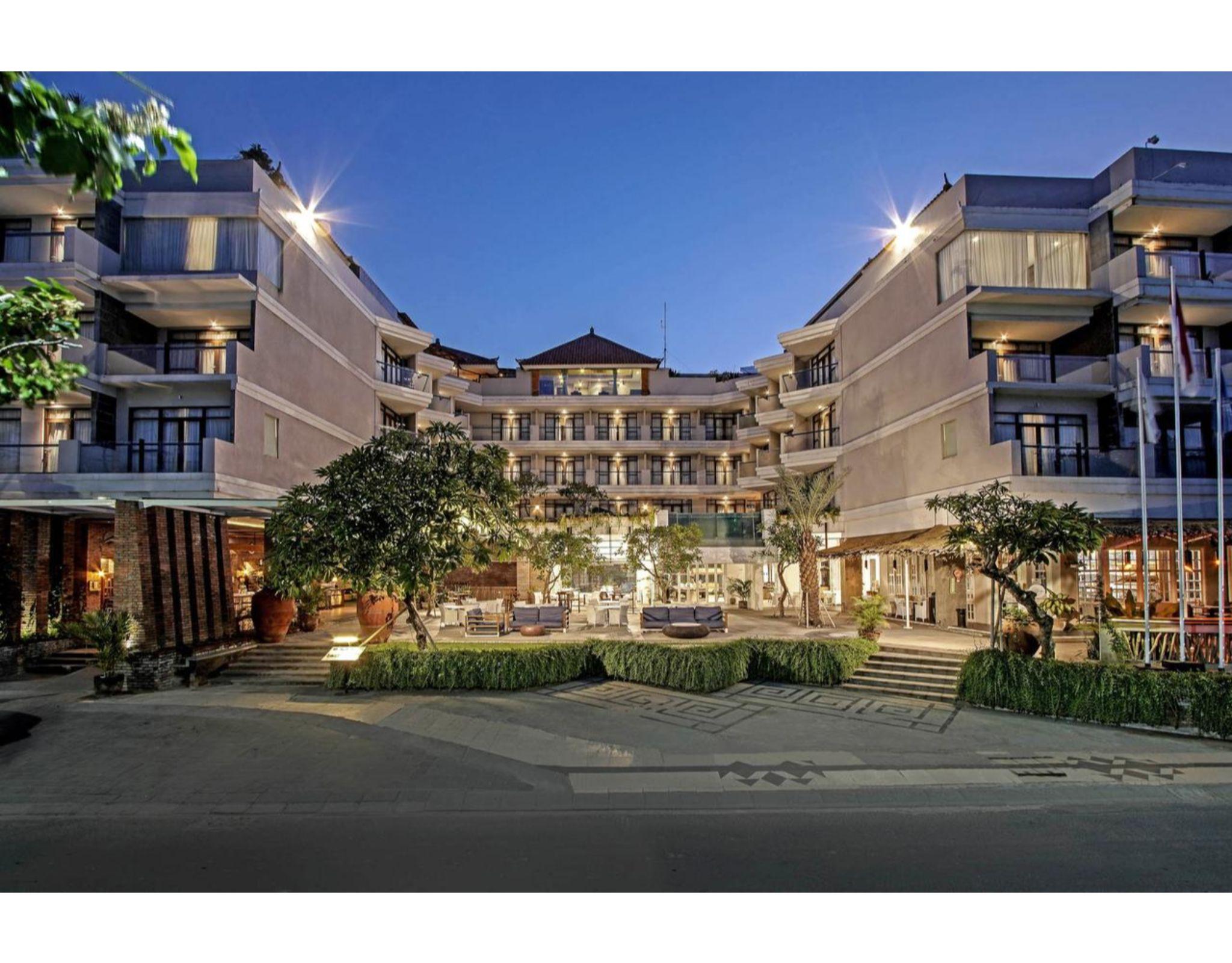 Wyndham Garden Kuta Beach Bali Exterior photo