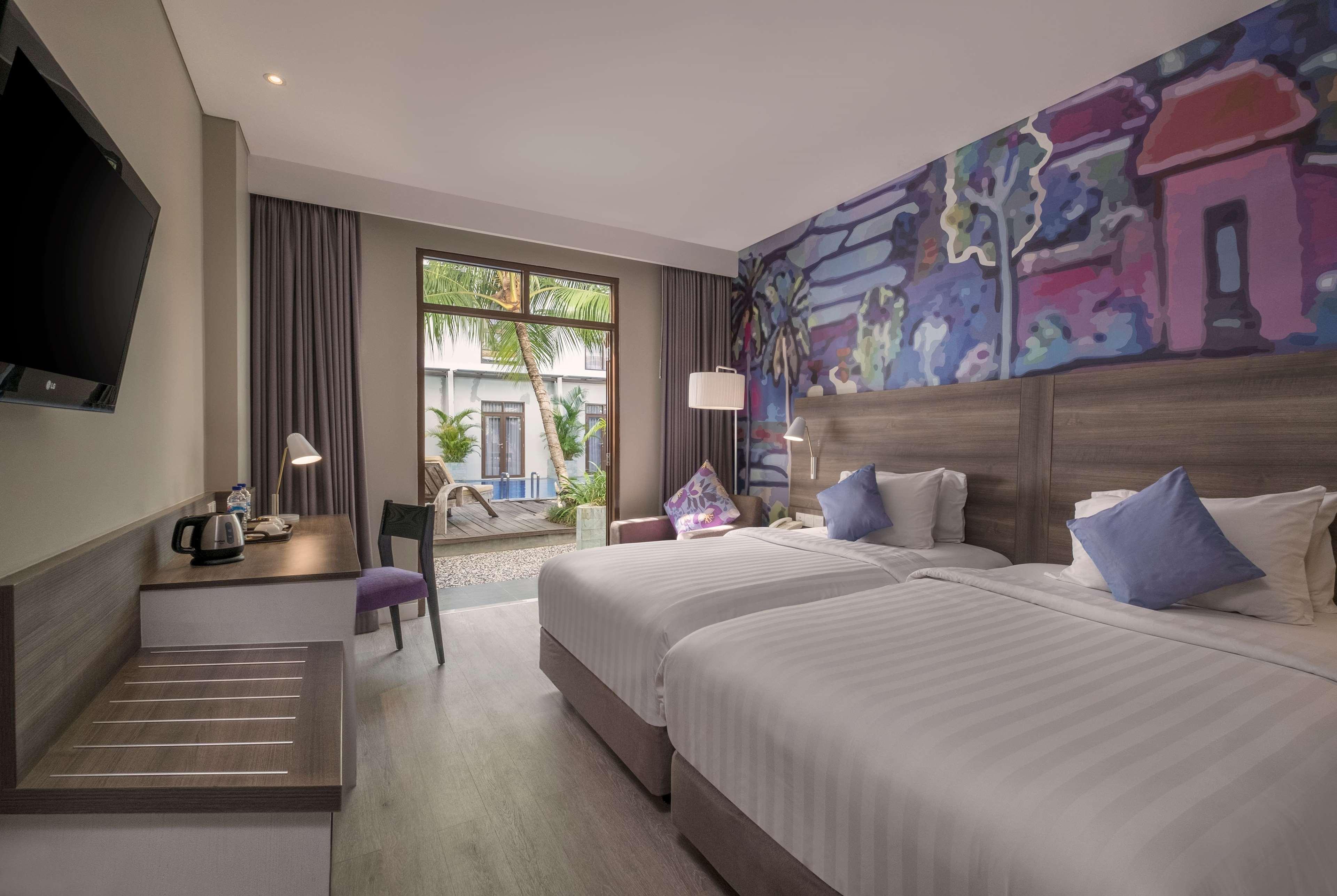 Wyndham Garden Kuta Beach Bali Exterior photo