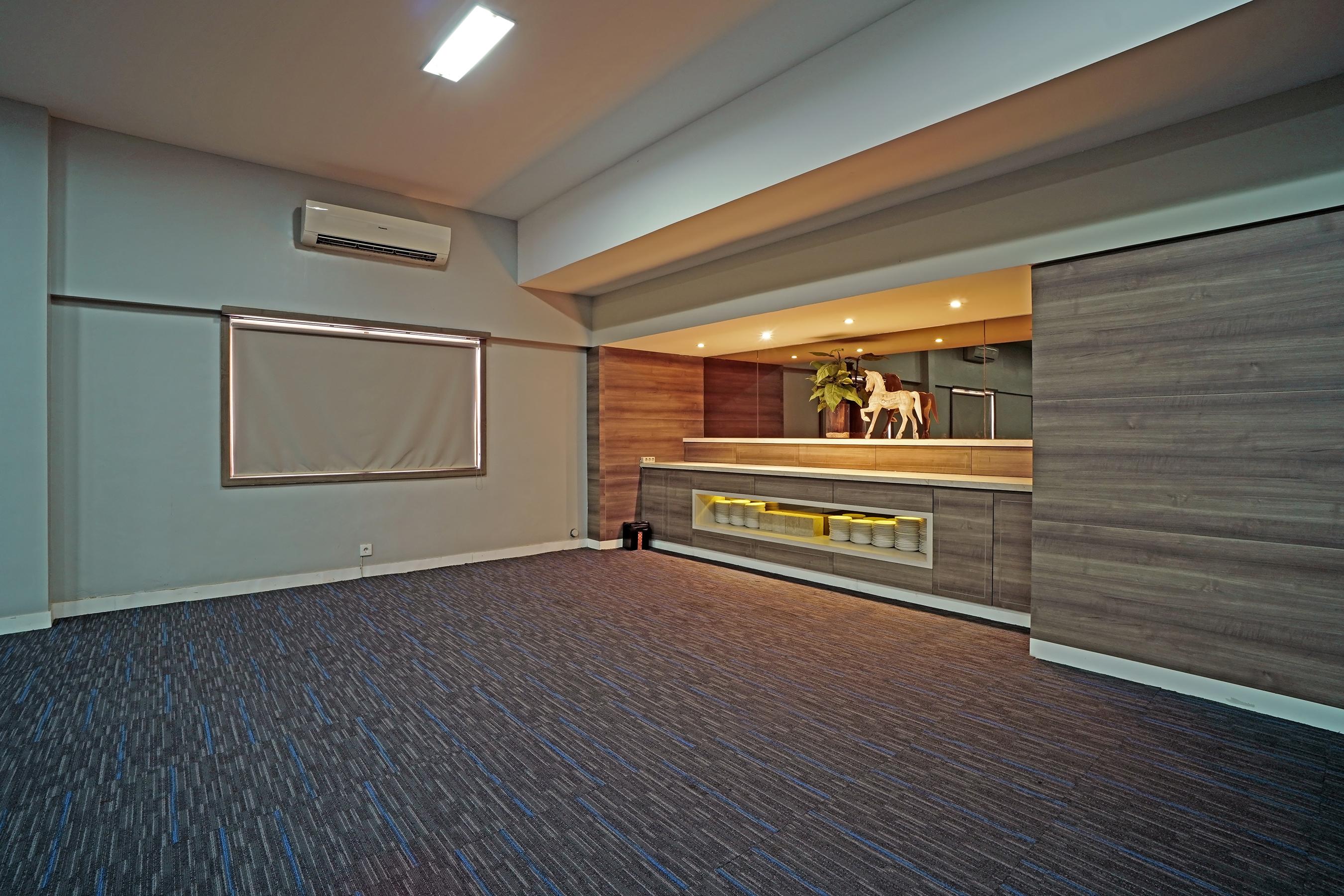 Wyndham Garden Kuta Beach Bali Exterior photo