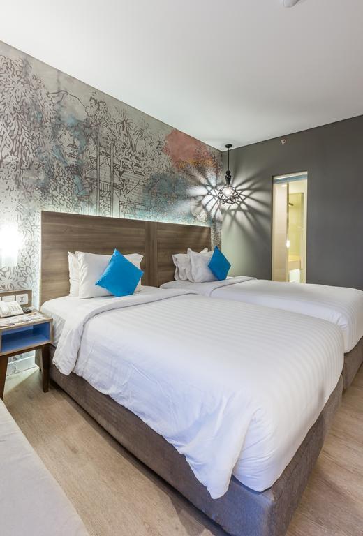 Wyndham Garden Kuta Beach Bali Exterior photo